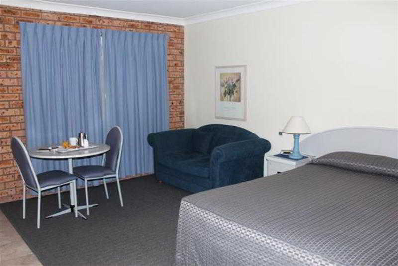 Blue Diamond Motor Inn Dubbo Værelse billede