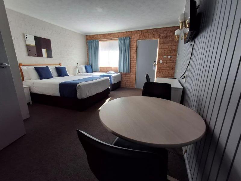 Blue Diamond Motor Inn Dubbo Eksteriør billede